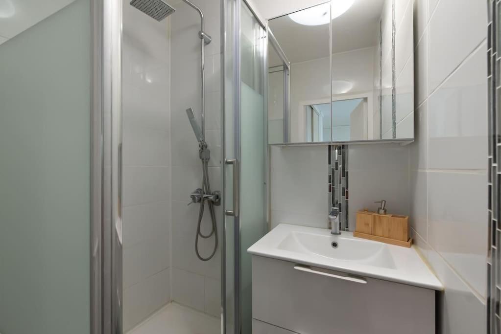 Appartement Renove Pour 6 Avec Parking Villeurbanne Bagian luar foto